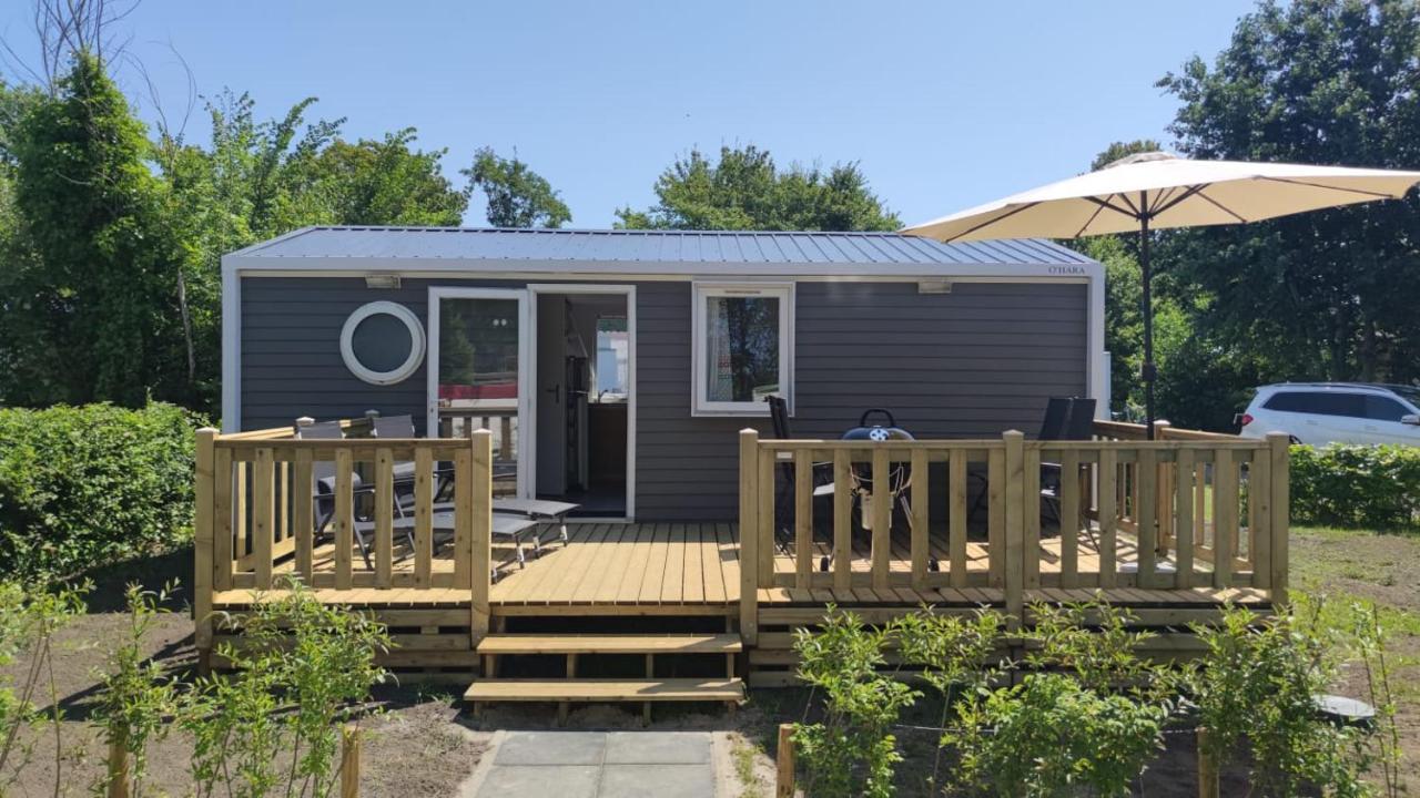 Mobilheim Herz Lauwersoog - Chalet Robbengat エクステリア 写真