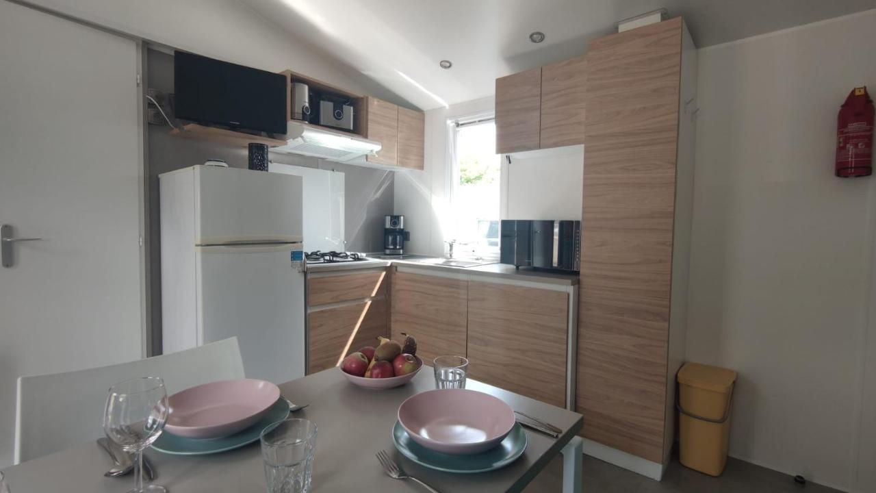 Mobilheim Herz Lauwersoog - Chalet Robbengat エクステリア 写真